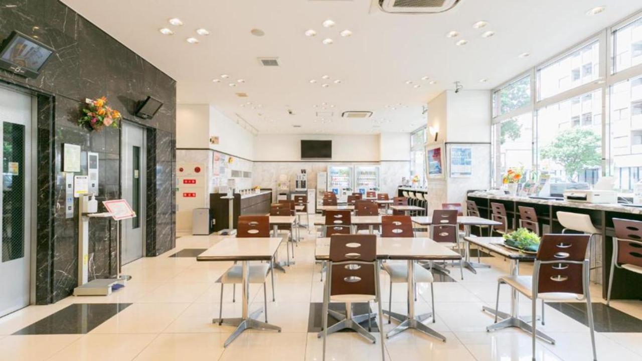 Toyoko Inn Kintetsu Yokkaichi Eki Kita Guchi Екстер'єр фото
