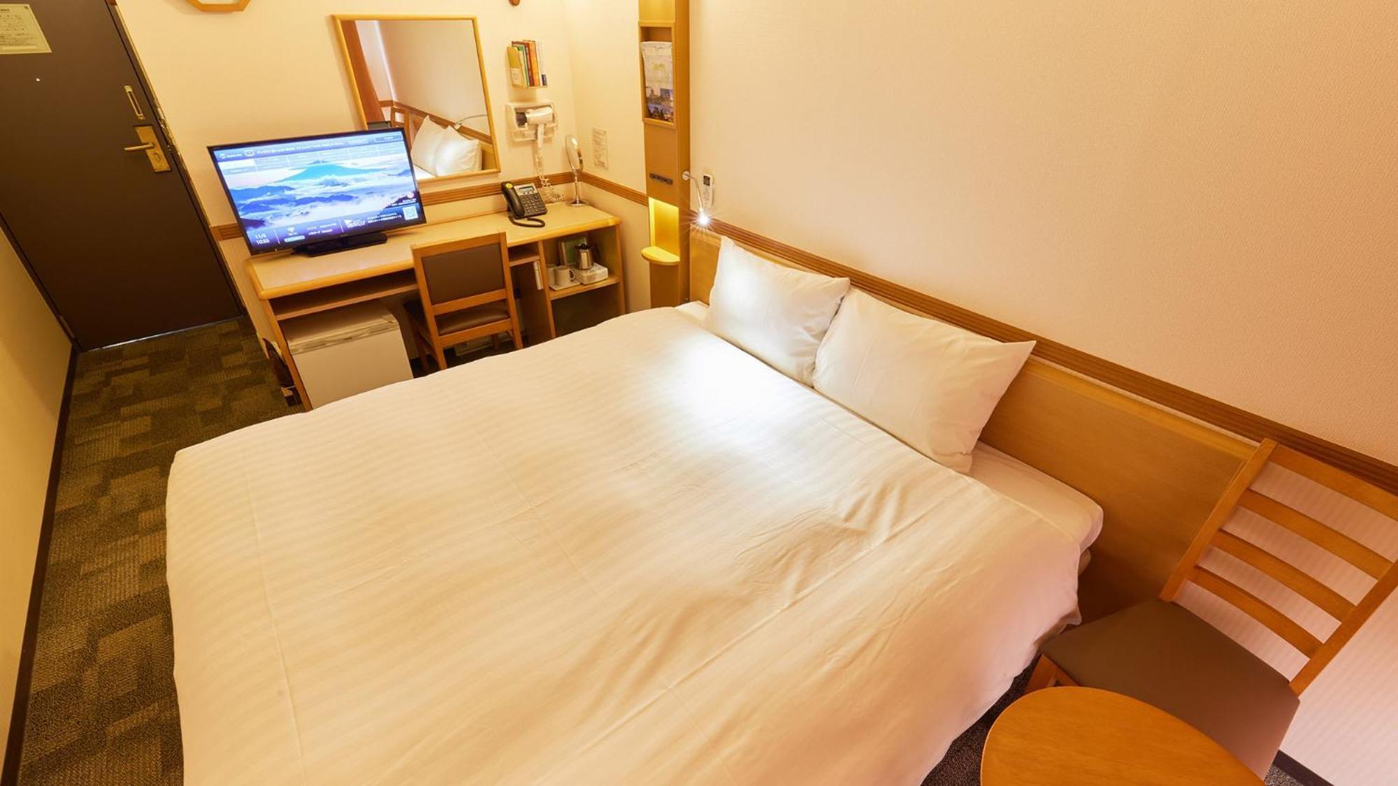 Toyoko Inn Kintetsu Yokkaichi Eki Kita Guchi Номер фото